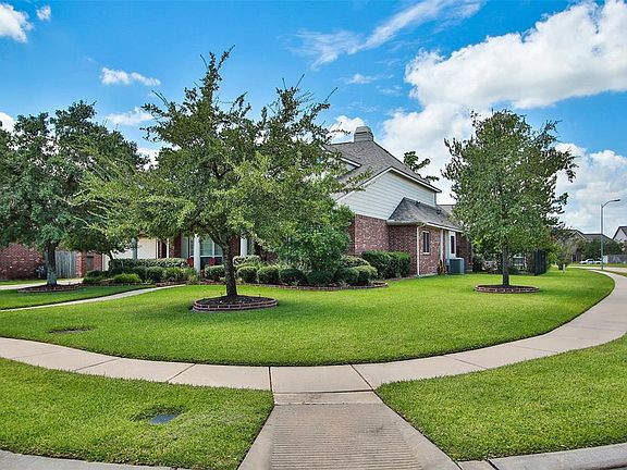 Private corner lot with a new roof 2016.