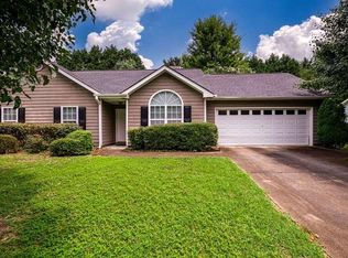 3440 Traddsprings Way, Snellville, GA 30039