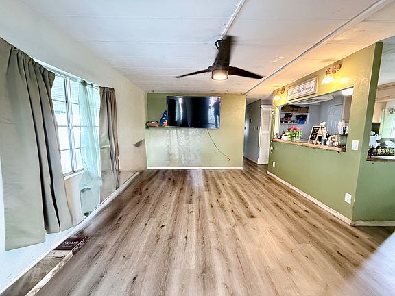 4th image of 255 E Bradley Ave Space 55
