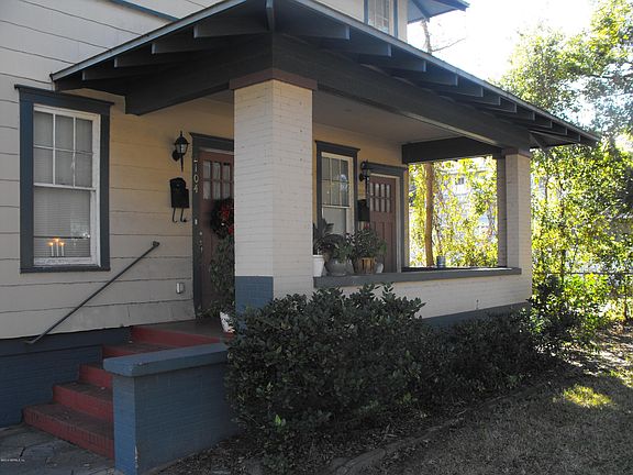 3rd image of 2106 Dellwood Ave