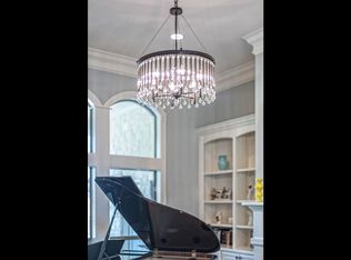 2011 Brook Arbor Ct, Mc Gregor, TX 76657