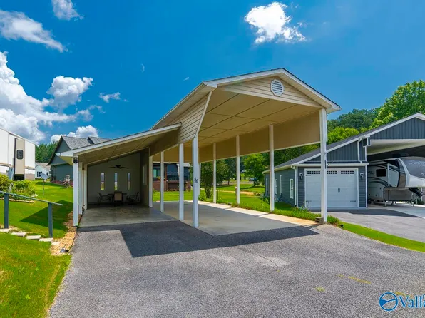 1727 Convict Camp Rd, Guntersville, AL 35976