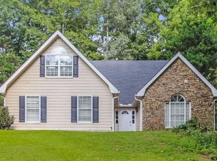5622 Riverside Dr, Sugar Hill, GA 30518