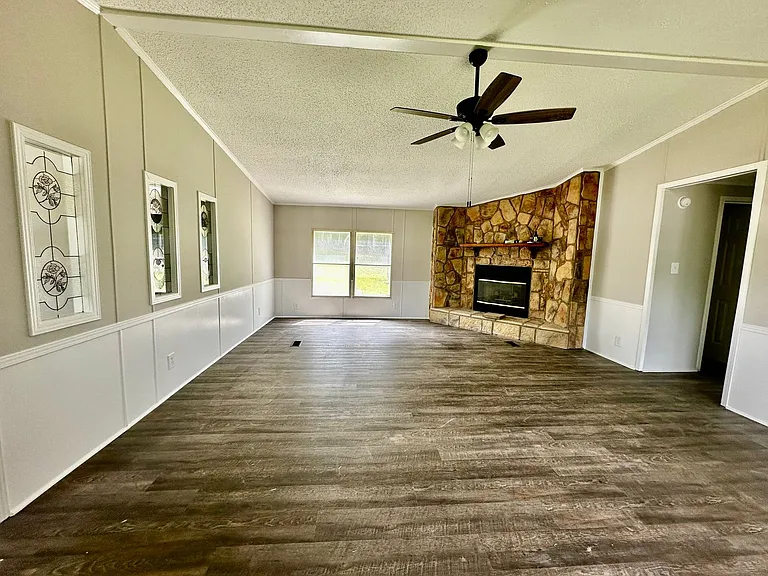 15 Bonanza Ln — Photo 11