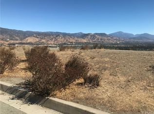 42 Ridge Line Dr, San Bernardino, CA 92407