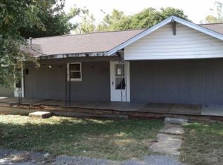 502 Howard St SW, Lenoir, NC 28645