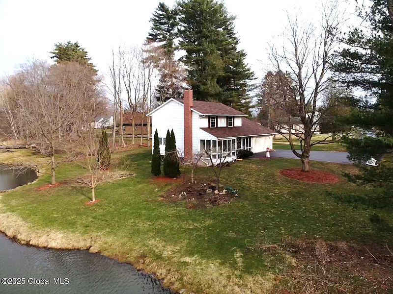 2nd image of 140 Stinson Avenue