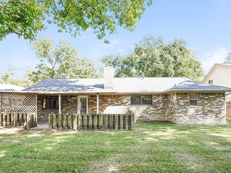 23331 Bayleaf Dr — Photo 15