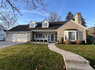 1509 Ahrens St, Manitowoc, WI 54220