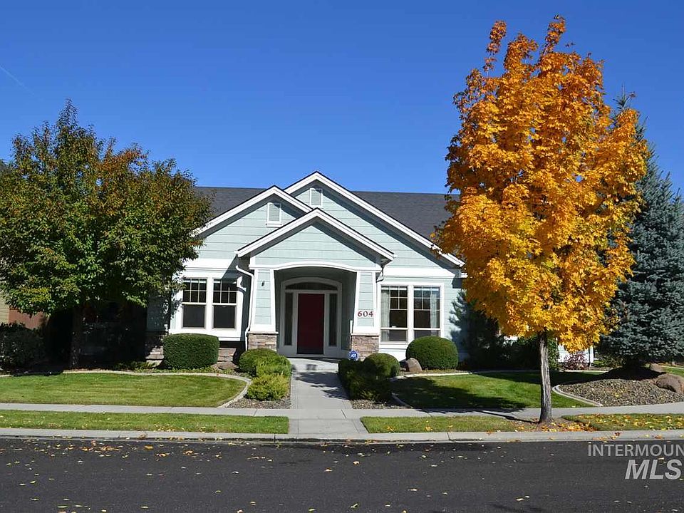 1st image of 604 W Valentino Dr