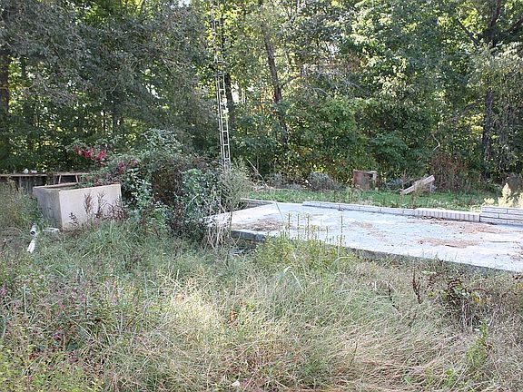 5th image of 2254 S Grundy Quarles Hwy
