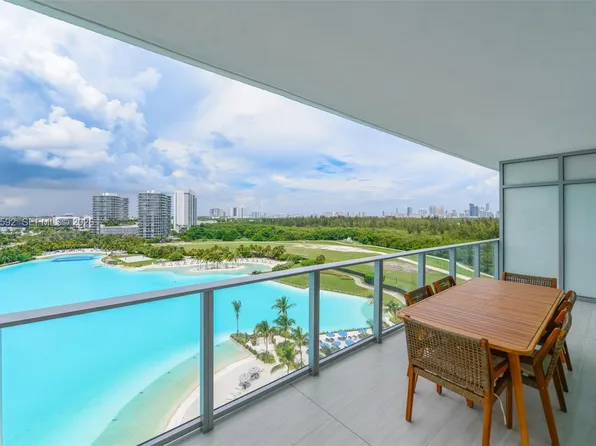 2411 Laguna Cir, Miami, FL