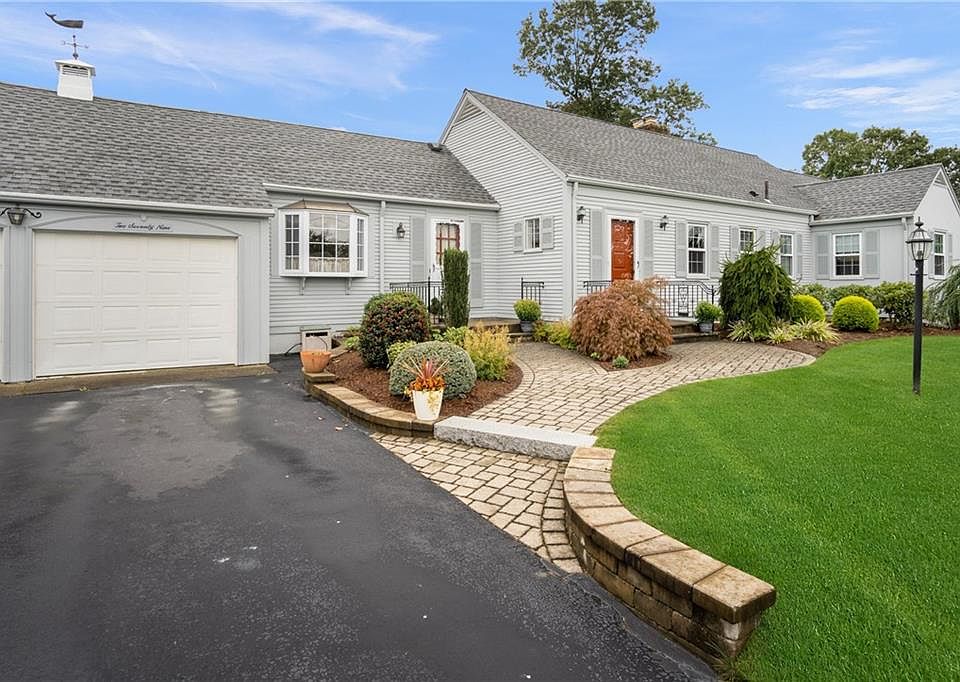 1st image of 279 Merrymount Dr