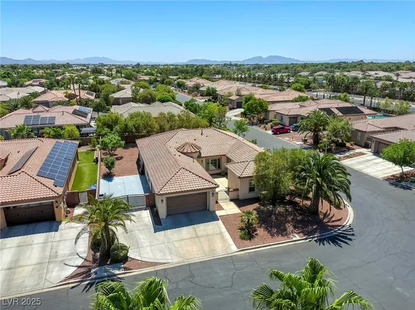 7286 Mount Kearsarge St, Las Vegas, NV 89131