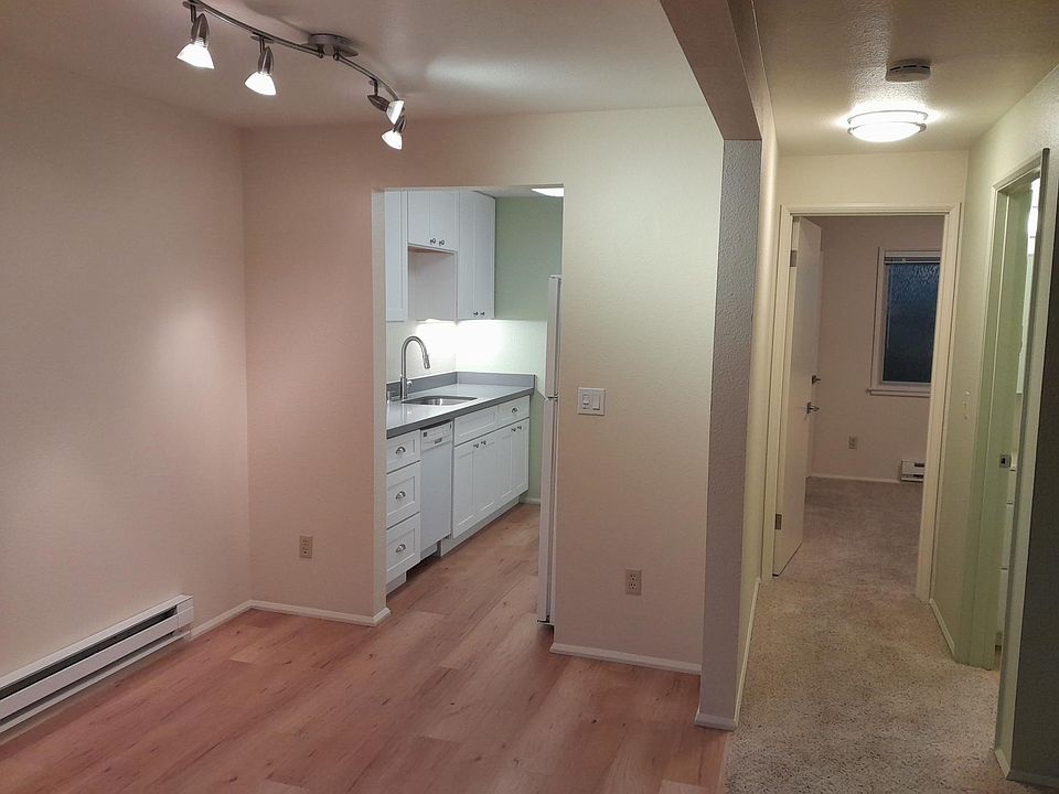 Kitchen, dining, hall to Bedroom