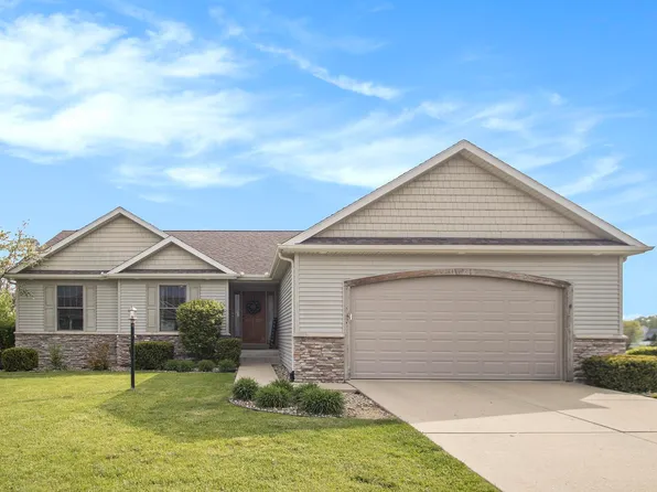 3120 Brunswick Square Dr, Mishawaka, IN 46544