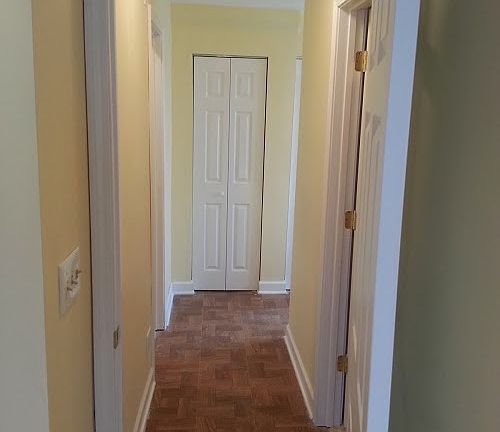 3rd image of 6921 S Woodlawn Ave #Hse