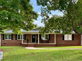 151 Inn View Dr, Inman, SC 29349