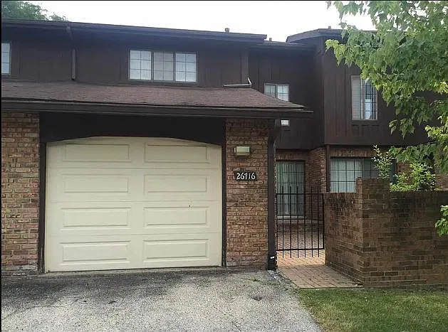 26716 Summerdale Dr - MI - 1 — Photo 4