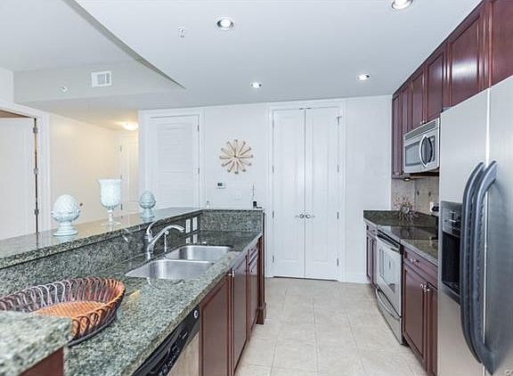 2nd image of 301 Virginia St #U1509