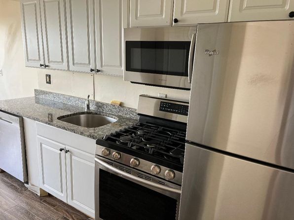 1200 Marlton Pike E APT 1203