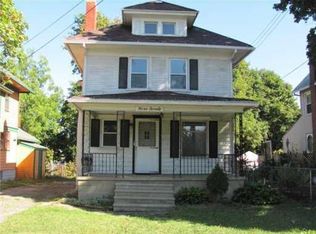 920 W Willow St, Lansing, MI 48915