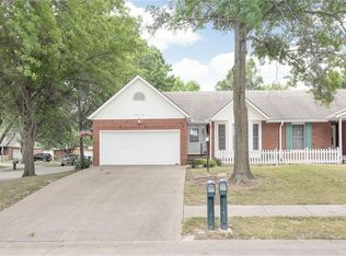 3916 Eastgate Dr, Saint Joseph, MO 64506