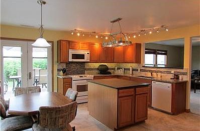 3rd image of 8512 Adams Mills Pl