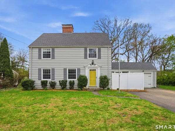 27 Fairfield Road, West Hartford, CT 06117