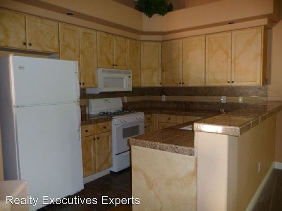 3rd image of 7644 Rolling View Dr Unit 202