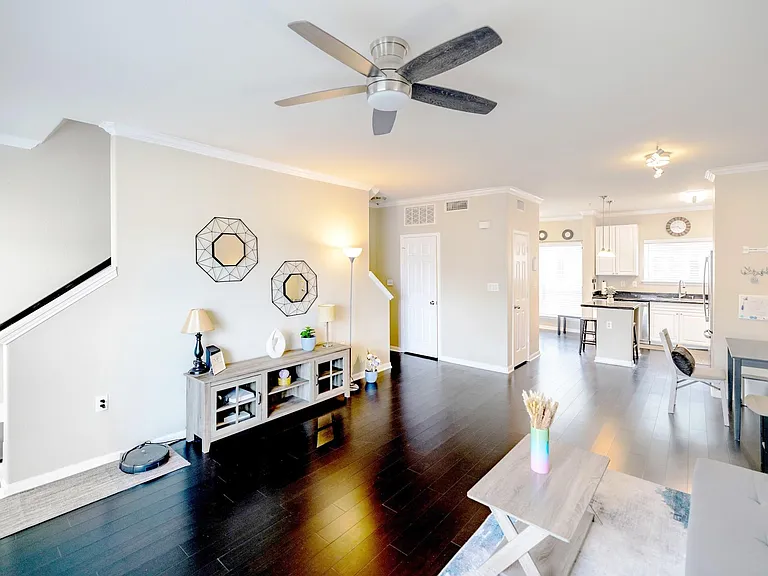 9200 Westheimer Rd #1005 — Photo 4