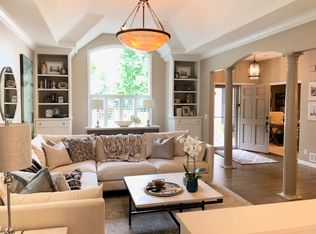 5430 Ashcroft Pl, Minnetonka, MN 55345