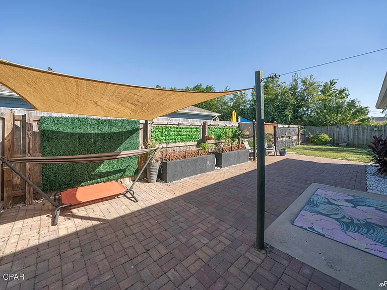 6328 Olokee St — Photo 19