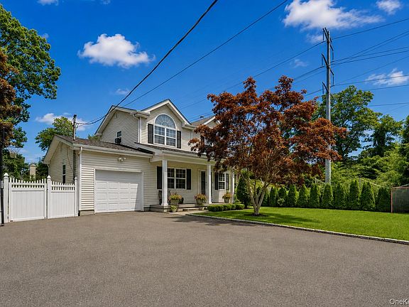 4th image of 105 Harrison Avenue