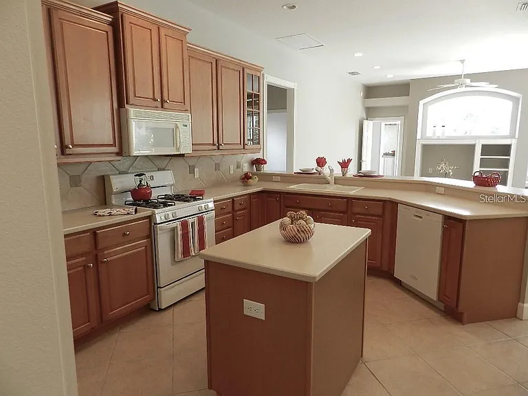 13335 Purple Finch Cir — Photo 11