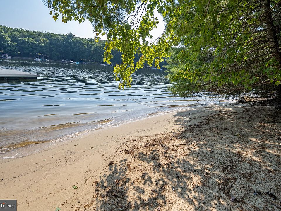 2nd image of 214 McComas Beach Ter