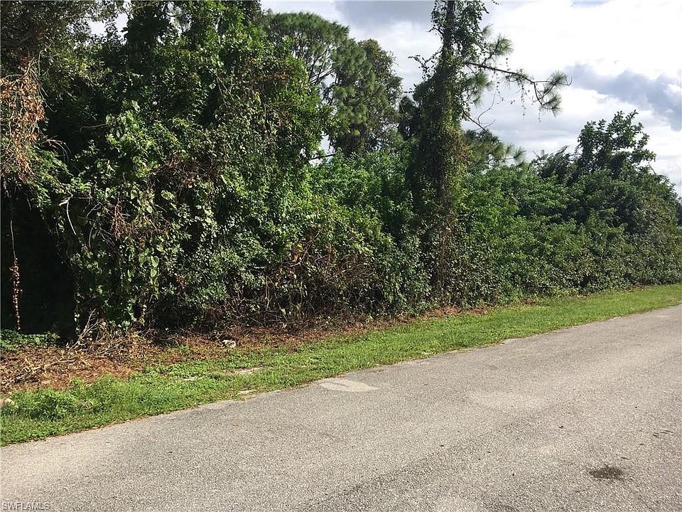 2nd image of 18217 Oak Rd