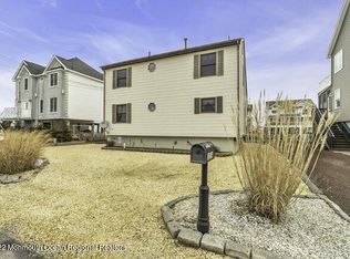 1214 Niihau Dr, Forked River, NJ