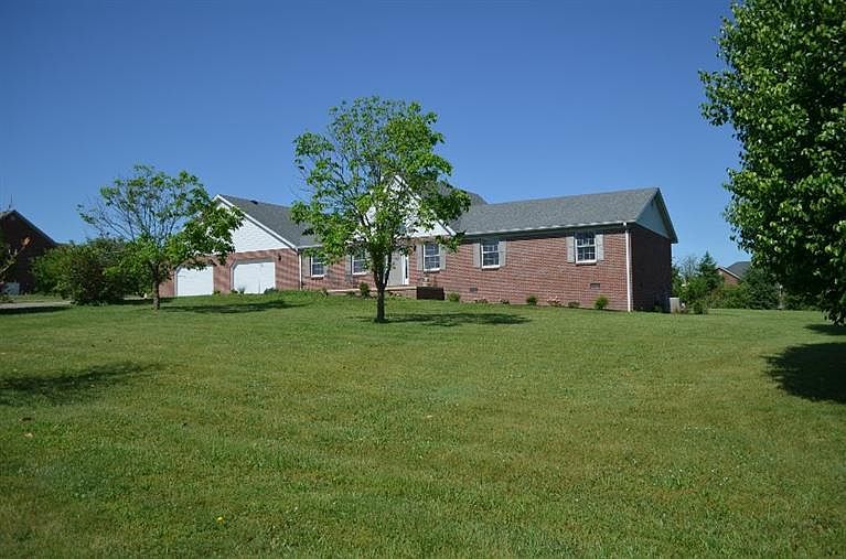 427 Oakley Ave, Harrodsburg, KY 40330, MLS# 23010377