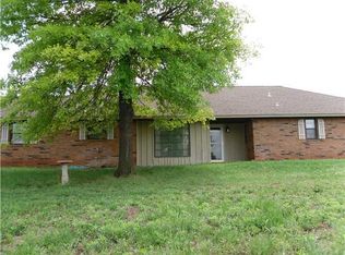 9282 S Portland Ave, Guthrie, OK 73044