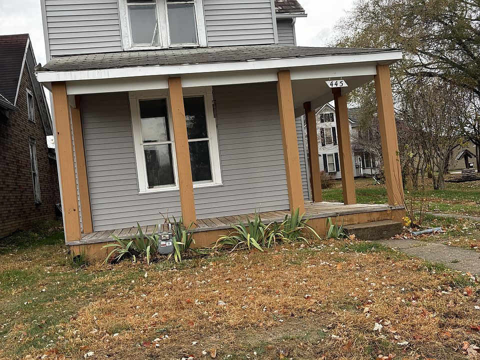1st image of 445 N 3rd St