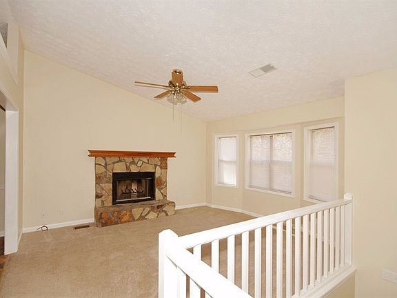 4th image of 3205 Mary Todd Ln