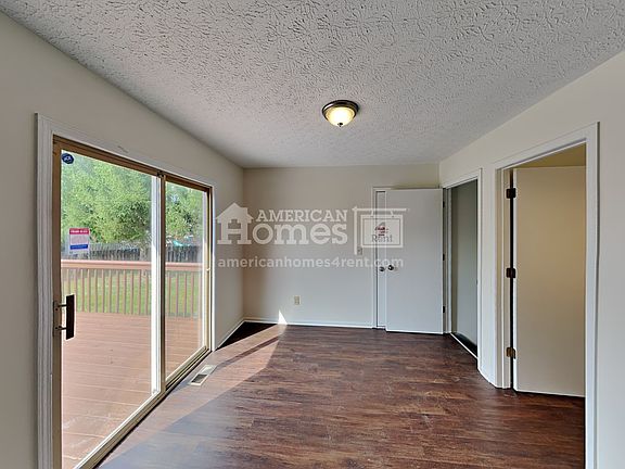 4th image of 165 Summertown Pl
