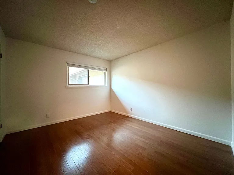 1177 Oddstad Blvd — Photo 25