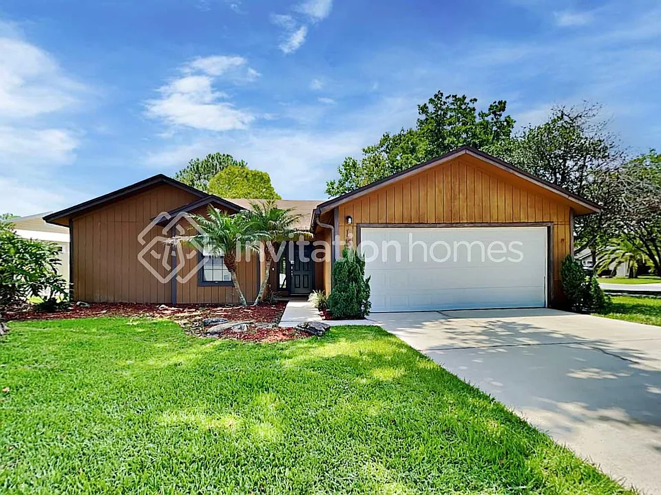 158 Annandale Dr E