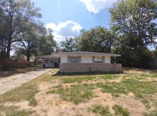 208 Milby St, Deridder, LA 70634