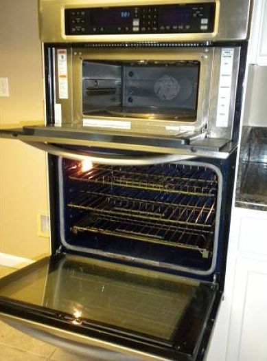 Stove & Microwave