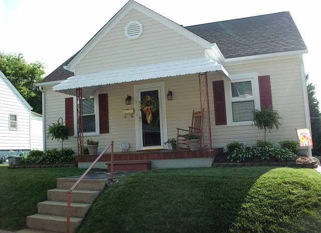 1st image of 213 Northwest Blvd