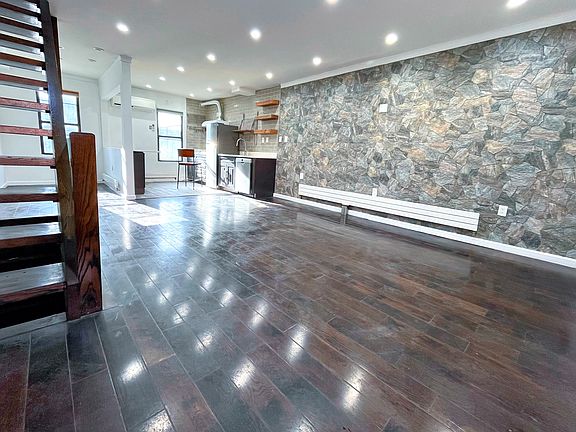 5th image of 126 11th St #1A