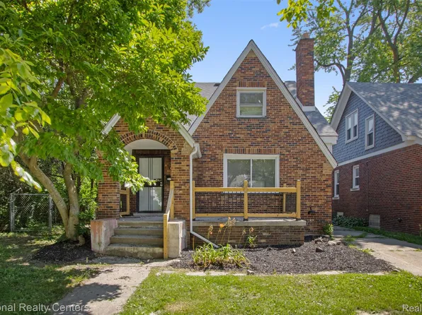 15460 Auburn St, Detroit, MI 48223